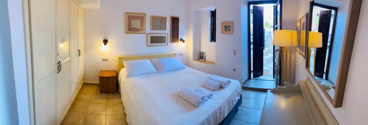 Villa Amalia Chalki Town Eksteriør billede