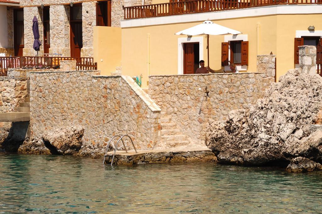 Villa Amalia Chalki Town Eksteriør billede