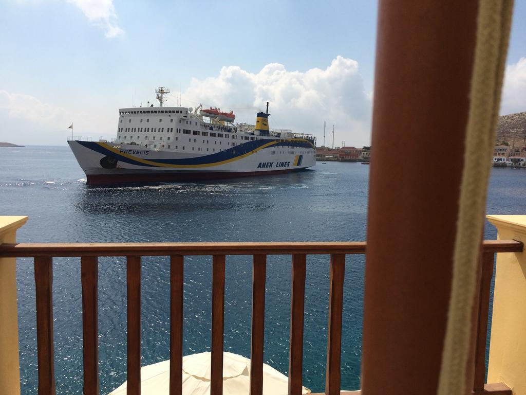Villa Amalia Chalki Town Eksteriør billede