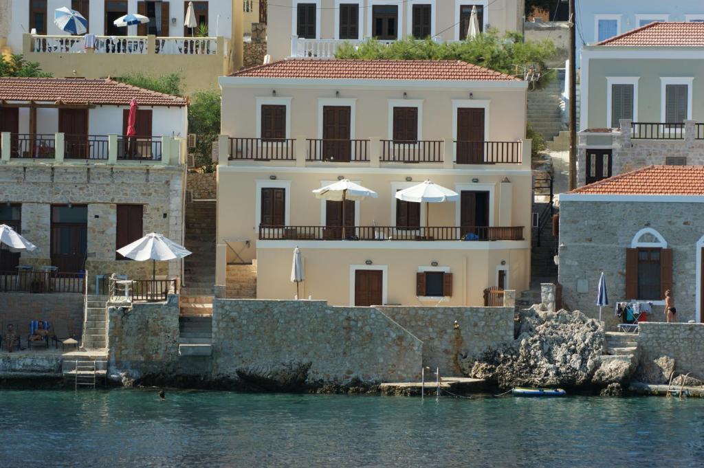 Villa Amalia Chalki Town Eksteriør billede